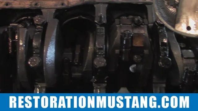 Damaged cyllinder walls and pistons