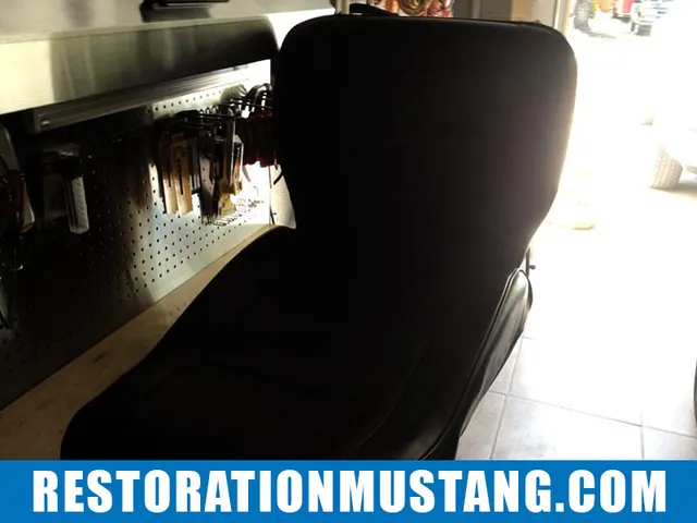 Passenger seat disassembly & preparation for upholstery 71 72 73 mustang