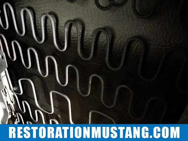 Passenger seat disassembly & preparation for upholstery 71 72 73 mustang