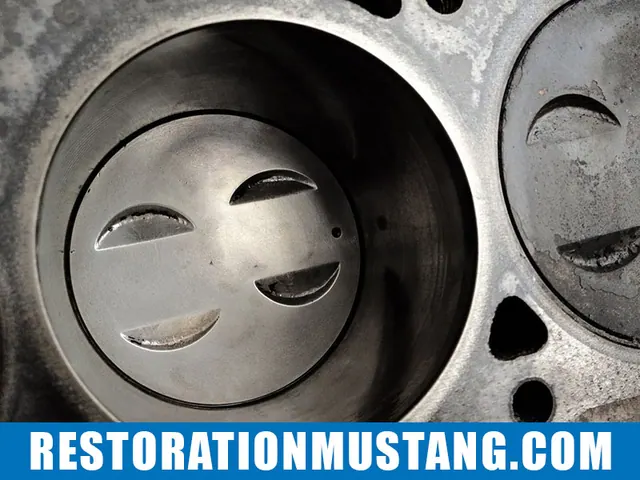How To Clean The Carbon From Top Of Pistons | Using Only Household Products