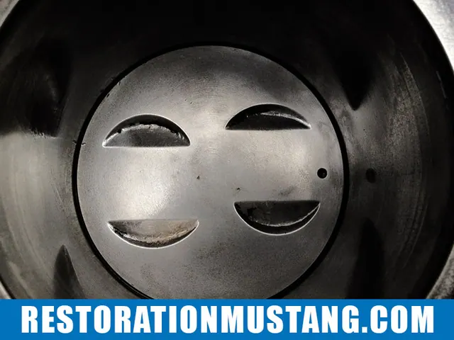 How To Clean The Carbon From Top Of Pistons | Using Only Household Products