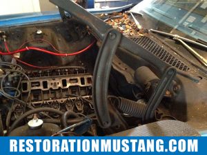 1972 Mustang Fastback Small Block Ford Engine Overhaul: Removing Bolt Ons